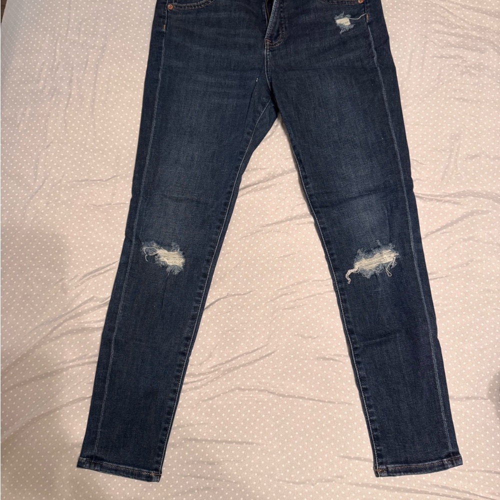 Express Women's Distressed Blue Jeans High Rise Size 2 Short